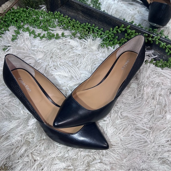 -NWOT Calvin Klein Patna Heeled Pump Size 9.5 - Picture 5 of 16